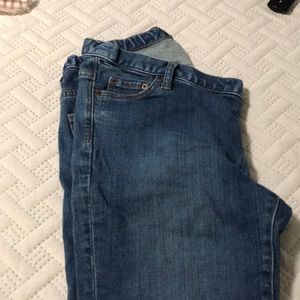 GAP 6R Bootcut Jeans